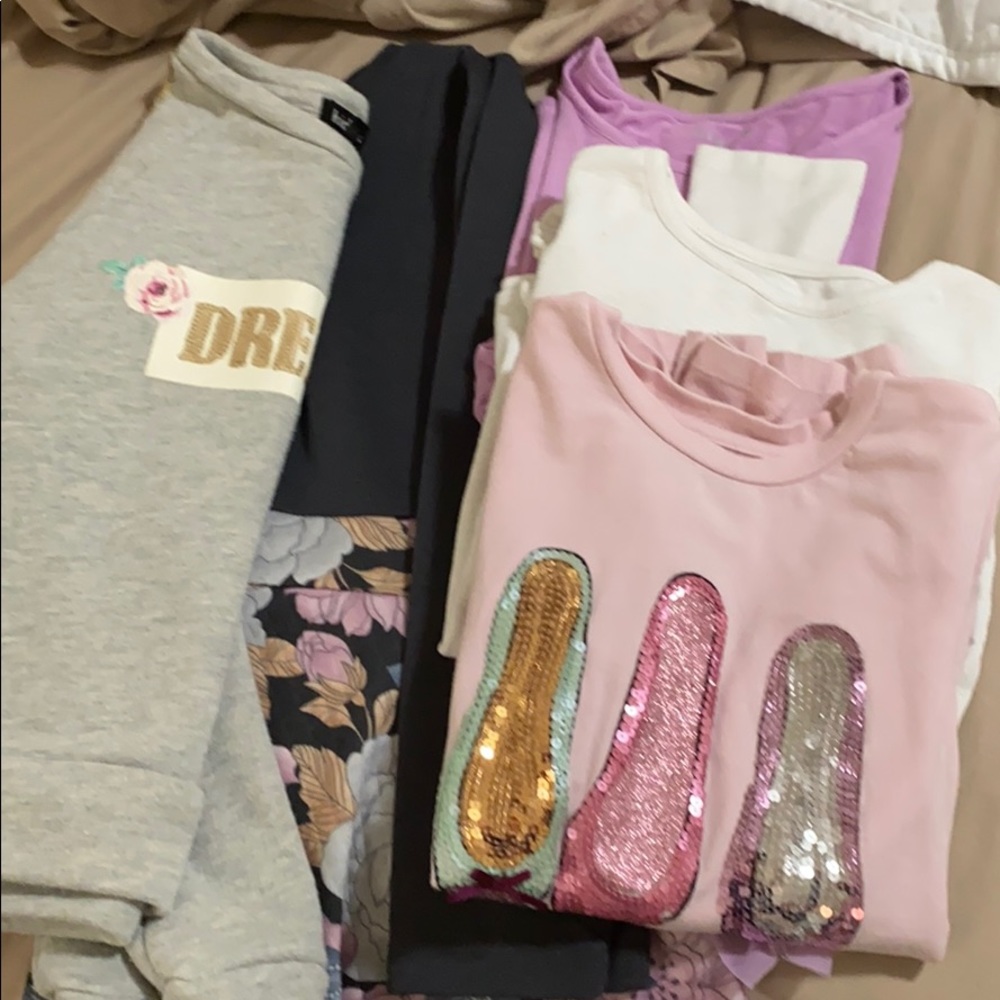 Kidpik lot 4 shirts 1 dress